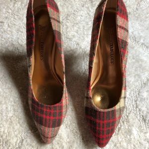 Plaid heels